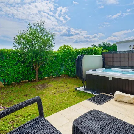 Piccolo Paradiso By Rent Istria Ferienhaus Novigrad Istria